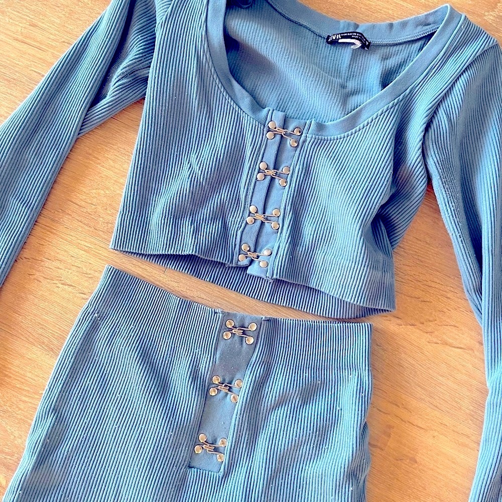 Zara set leggings and long sleeve top
